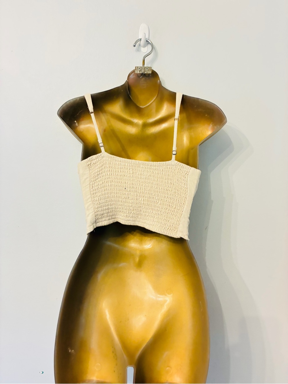 Abercrombie & Fitch Beige Twist Front Cutout Crop Top XS Neutral Y2K - Picture 3 of 4